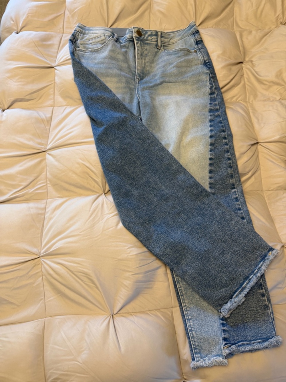 Democracy “Ab”solution Jeans Size 12 Colorblock Raw Hem Slim Straight - Picture 2 of 3